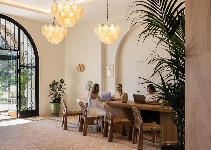 ホテル Maison Chiberta 4*